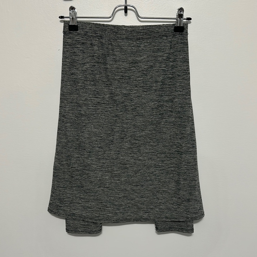 KAMP Kolz Gray Knee-Length Pencil Skort